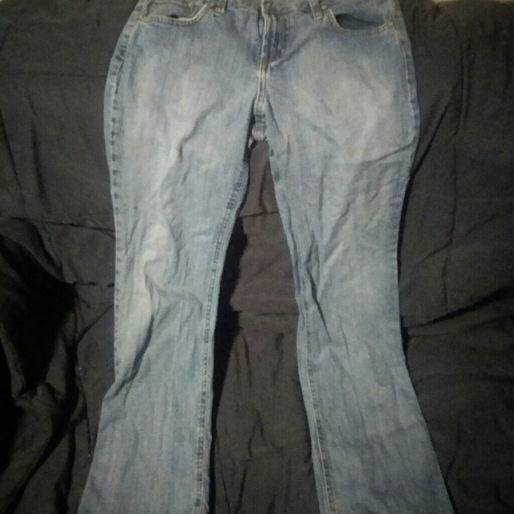 Jeans